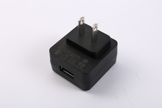 Màu đen 6W 5V 1A PD USB Bộ chuyển đổi nguồn 5V 1.2A 5V 0.5A IEC60335 IEC60065